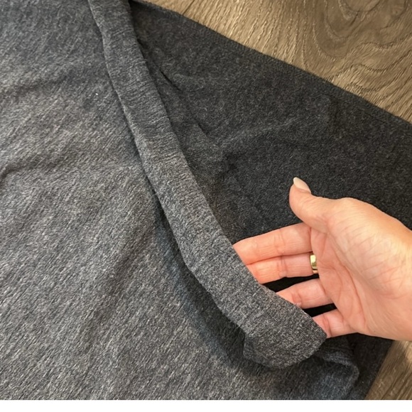 2 Wilfred Crewneck Slit Dress - Picture 7 of 7